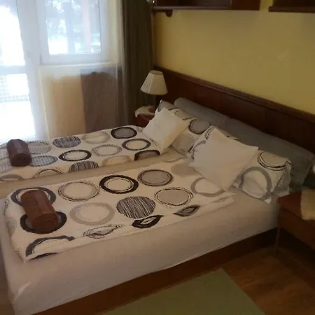Abacon Vendeghaz-breakfast House Miskolctapolca